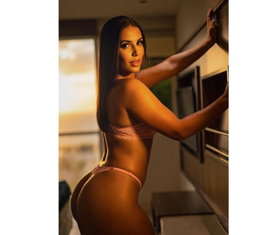 Escorts Cornwall Newquay - Cornwall - Photos for Nicoly ❤️‍🔥 Luxury Brunette ❤️‍🔥 real