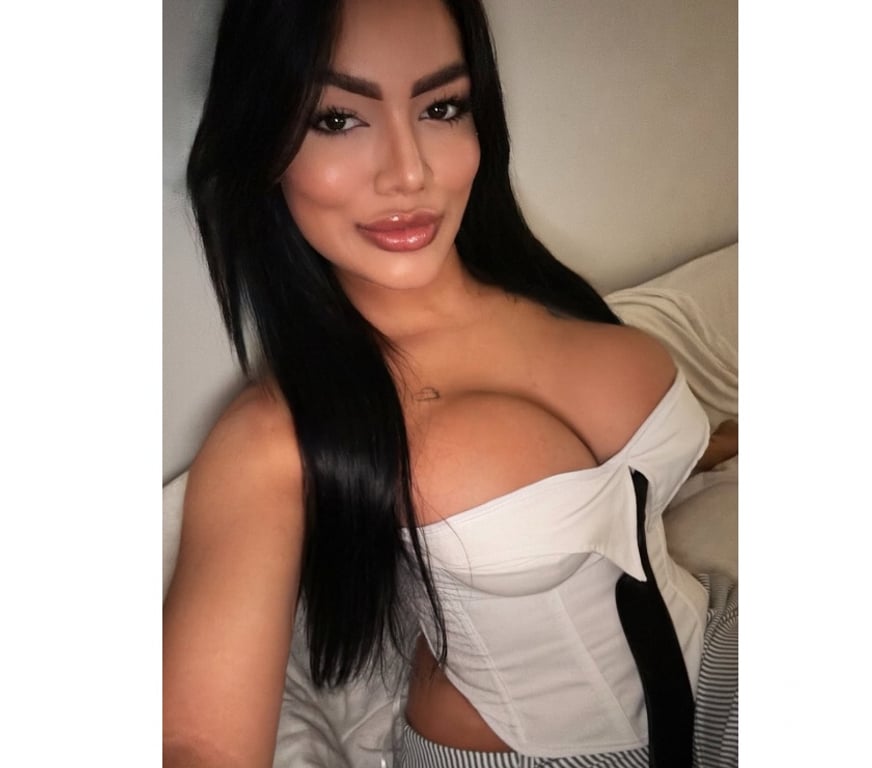 Escorts Greater Manchester Manchester - Photos for NAUGHTY GIRL 🫦🍭 GFE 👙🇧🇷