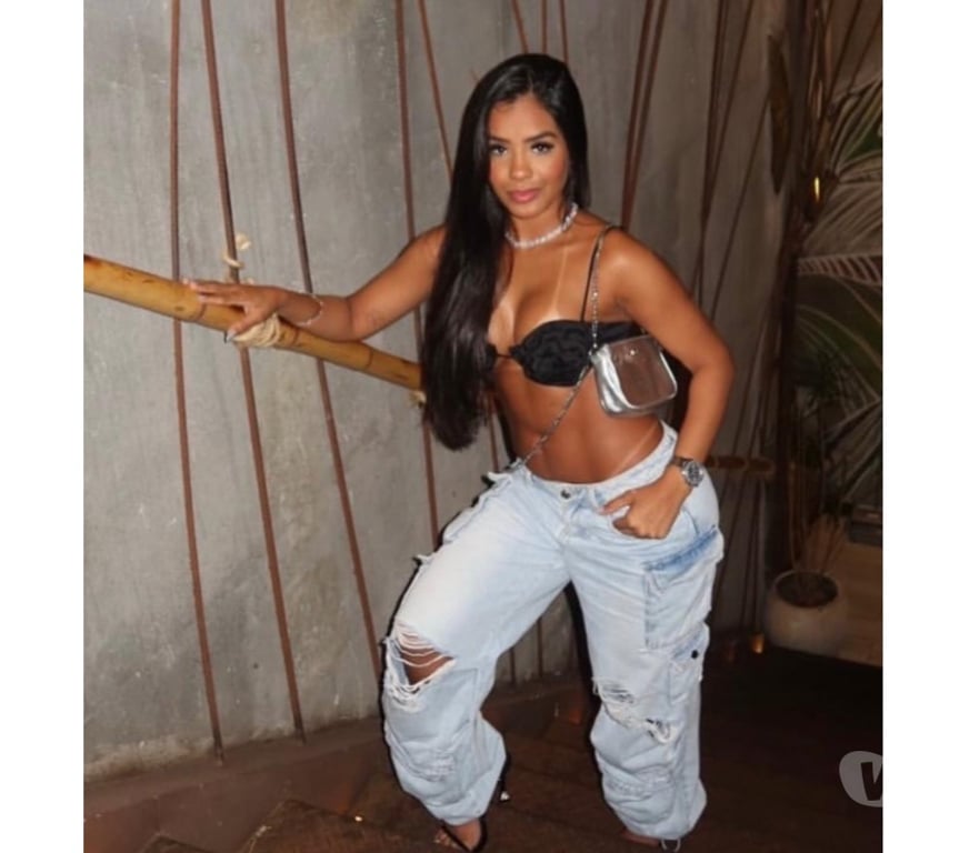 Escorts South West London Sutton - Photos for MANU BRAZILIAN BRUNETTE 🇧🇷🥰
