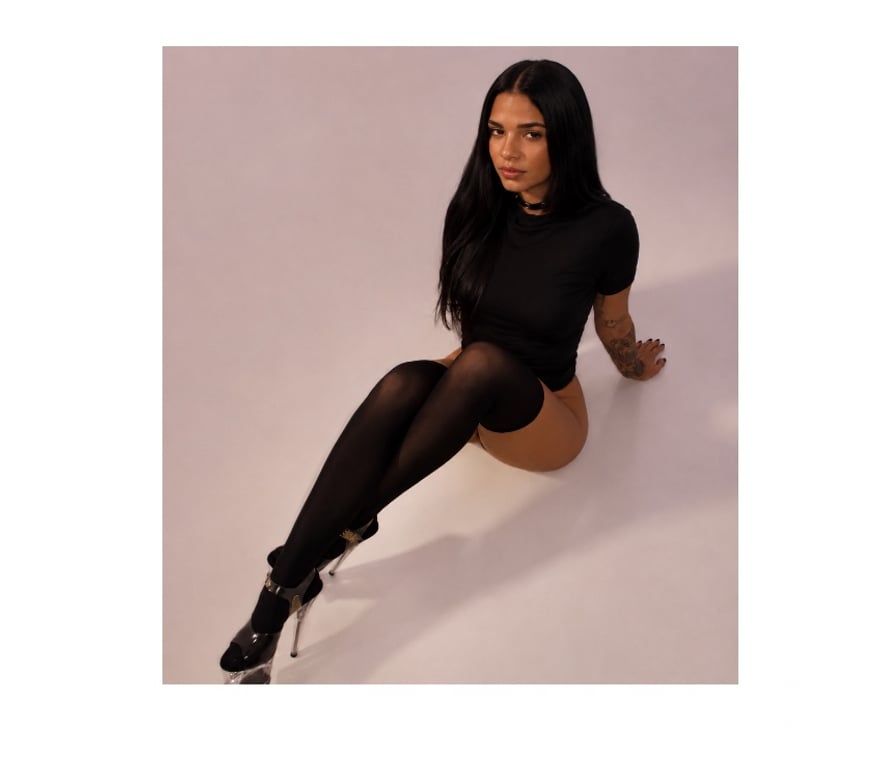 Escorts North West London Harrow - Photos for BBY SABRINA ✨🩷 REAL GIRL🔥🇧🇷🎉