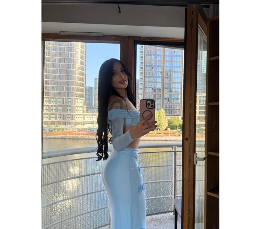 Escorts East London Stratford - DLR Station - East London - Photos for WE CAN ENJOY FULL TIME TOGETHER WITH NO-RUSH!
