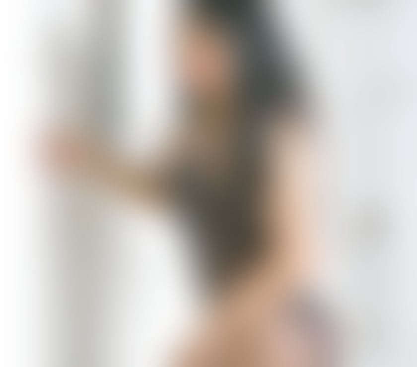 Escorts West London West Kensington - West London - Photos for Naughty Colombian transsexual completes huge endowment