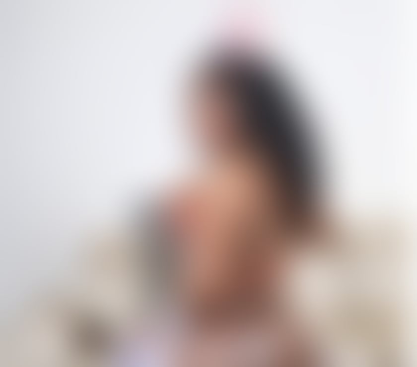 Escorts West London West Kensington - West London - Photos for Naughty Colombian transsexual completes huge endowment