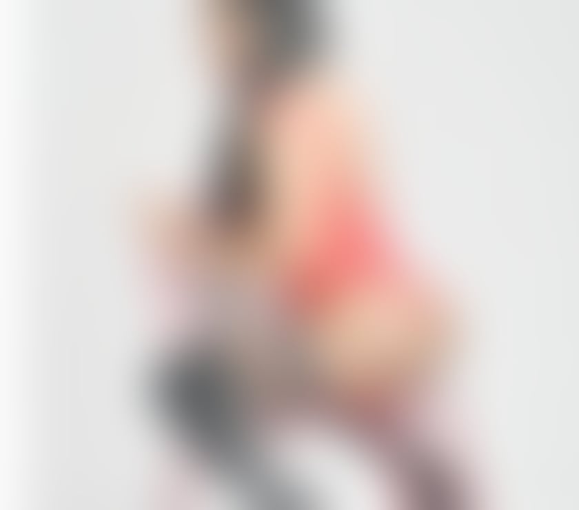 Escorts West London West Kensington - West London - Photos for Naughty Colombian transsexual completes huge endowment
