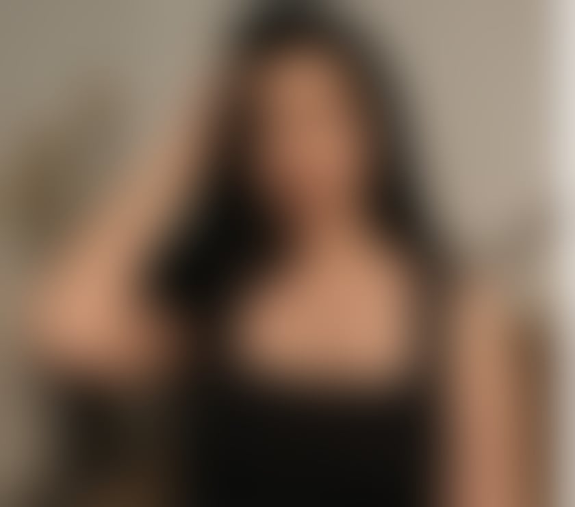 Adult Entertainment Greater Manchester Manchester - Photos for Horny Housewife Holly | 38G Natural Boobs +447386187989