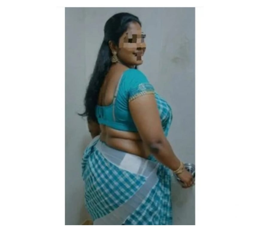 Escorts West Midlands Birmingham - Photos for South indian Tamil Priya Chubby india 🇮🇳