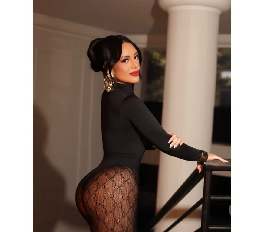 Escorts South West London Earls Court - South West London - Photos for Stella Solara - The Best in London 🔞😈🍑