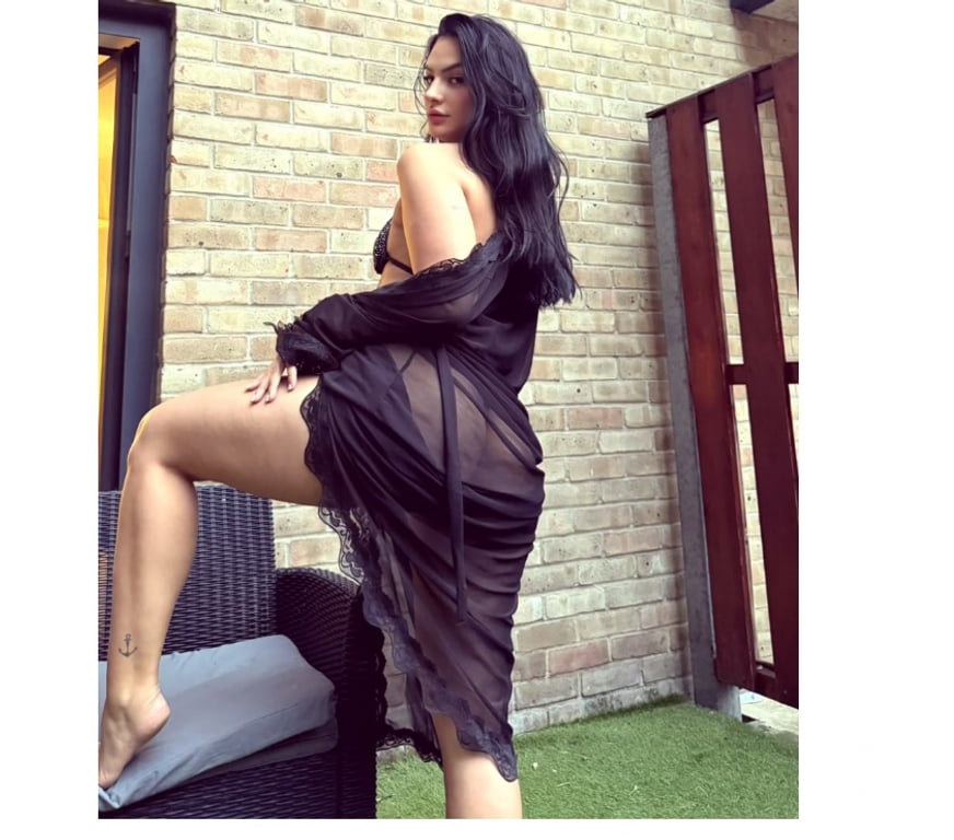 Escorts East London East India - DLR Station - East London - Photos for Sophia Elegant, Sensual & Irresistible