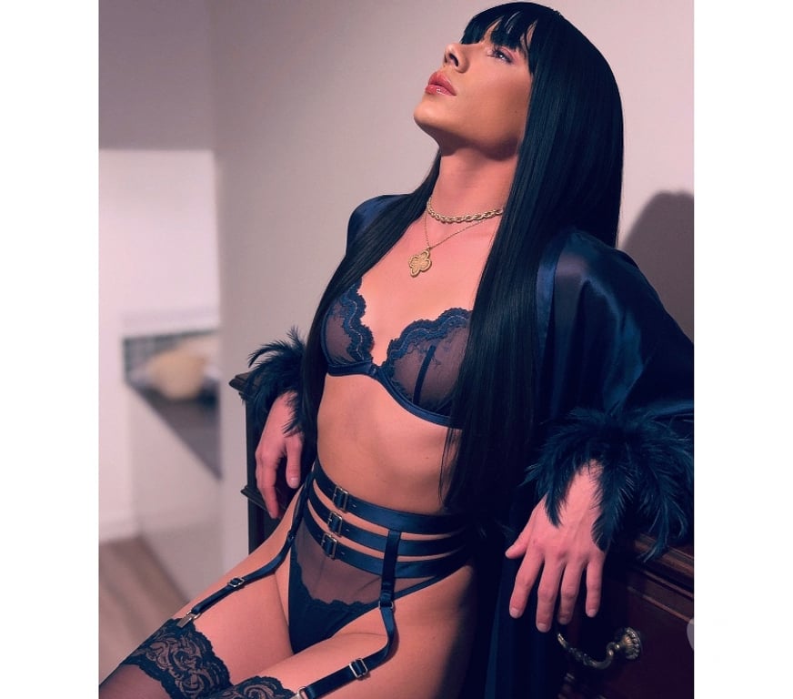 Trans Escorts Buckinghamshire High Wycombe - Buckinghamshire - Photos for Jessica TS 🇧🇷💦🎉 He just arrived in the city.