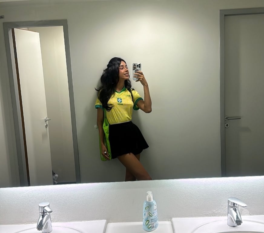 Trans Escorts Bristol Bristol City Centre - Bristol - Photos for Beautiful Feminine Genuine Brazilian Ts