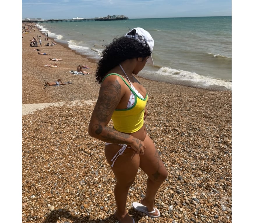 Escorts Wiltshire Swindon - Photos for Larissa ❤️‍🔥GFE! Best Service in Town