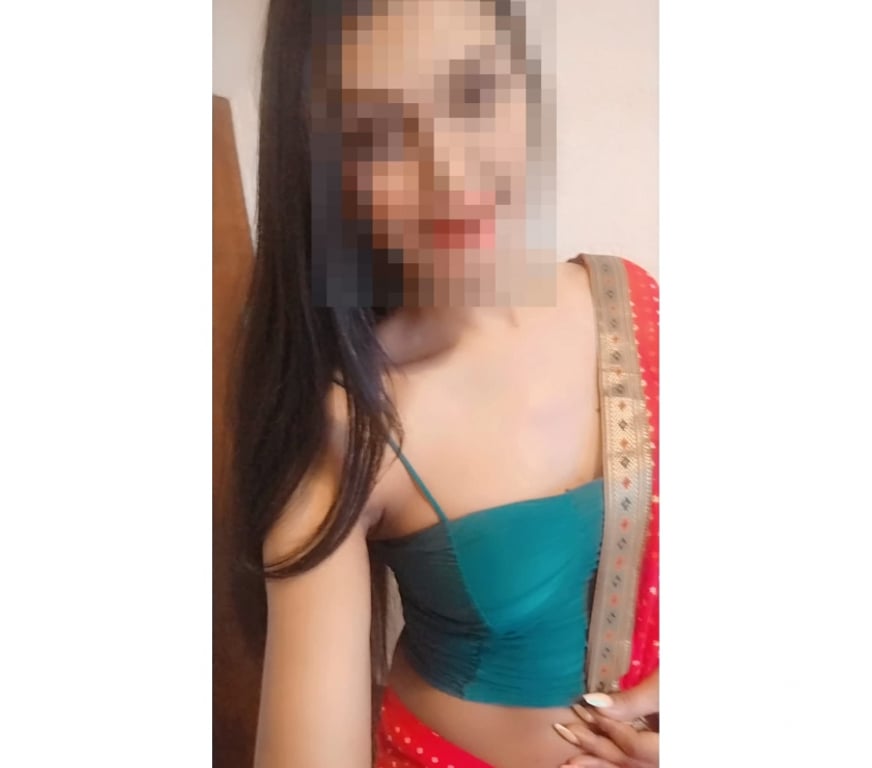 Escorts Bedfordshire Luton - Photos for I AM VELLY, SOUTH INDIAN TAMIL GIRL Luton