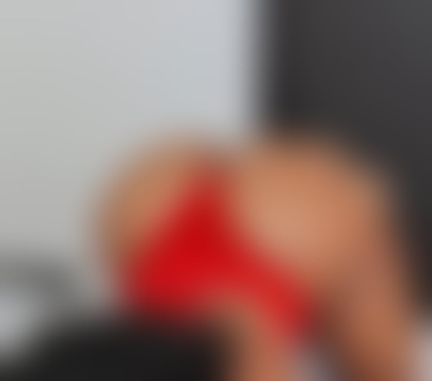 Eastbourne Town Centre - Eastbourne — Sexy stunning Latina PARTY Complete girlfriend🫦