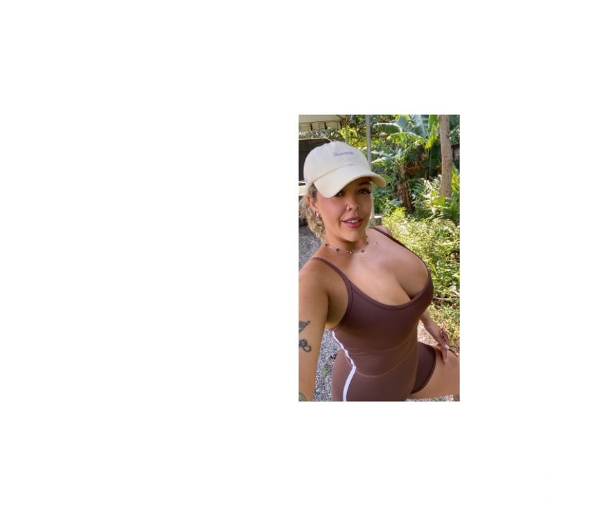 Escorts Surrey Spelthorne - Photos for Camila Brazilian🇧🇷🔥❤️‍🔥