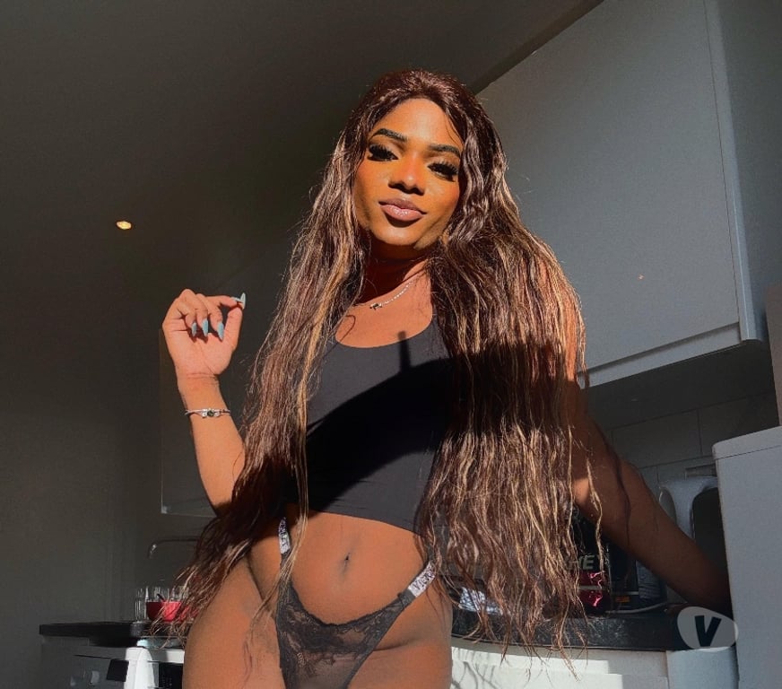 Trans Escorts County Durham Darlington - Photos for LARYSSAH BRAZILIAN🇧🇷🔥HUNG🔥🥳PARTY🥳