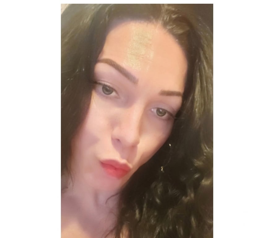 Trans Escorts East London Redbridge - Photos for gonna to draw a heart on your back with my fire brush