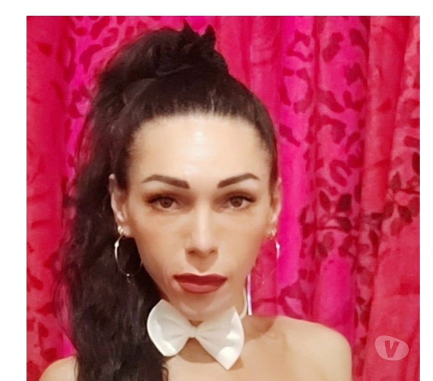 Trans Escorts East London Redbridge - Photos for gonna to draw a heart on your back with my fire brush