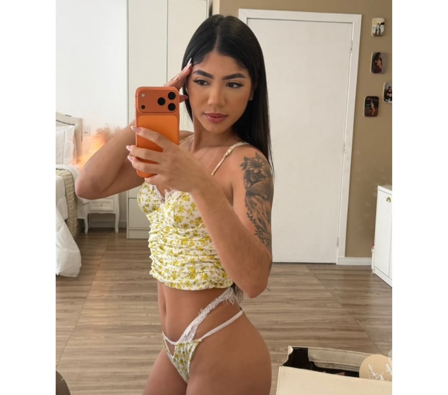Escorts Glasgow Glasgow City Centre - Glasgow - Photos for Julia First-Time in Glasgow