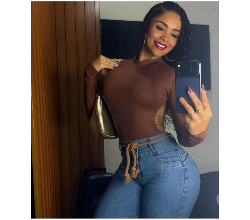 Escorts Greater Manchester Bolton - Photos for Carla 100% real party 🎉