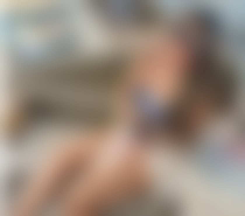 Croydon Town Centre - Croydon — 🇧🇷Brazilian🔥blond Big ass🍑
