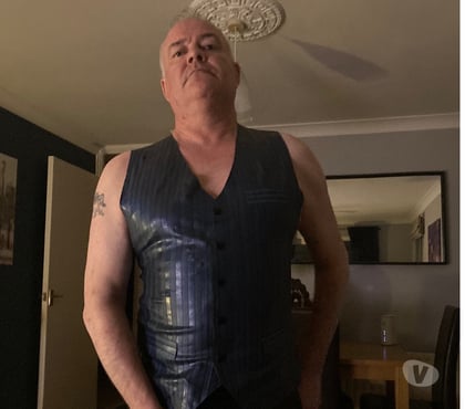 Gay Dating Alwoodley Leeds - Photos for Genuine guy looking to meet same for fun