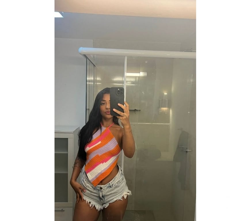 Escorts South West London Clapham Junction Station - South West London - Photos for MIA HOT 🔥 GFE💥 PARTY💥 NAUGHTY💥
