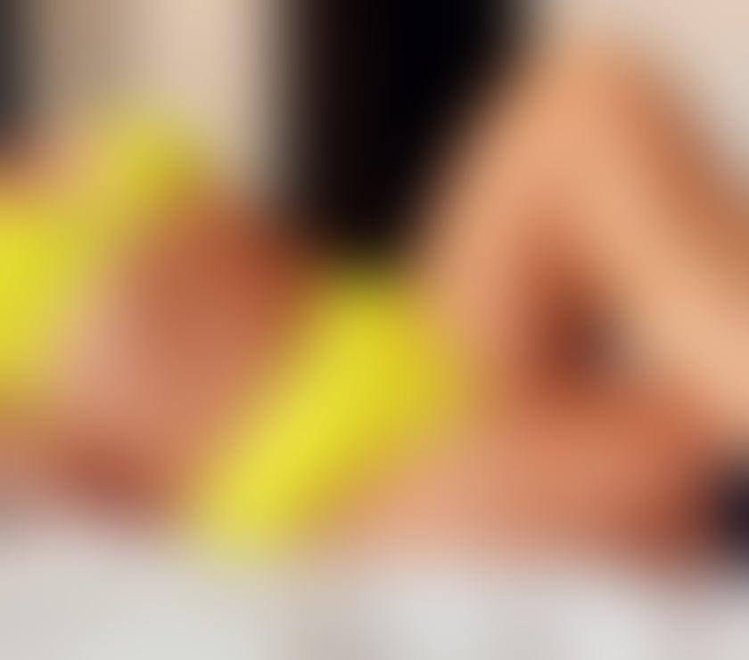 Escorts Wiltshire Swindon - Photos for SEXY ASS ENGLISH MILF. WHAT MORE CAN A MAN ASK FOR ..