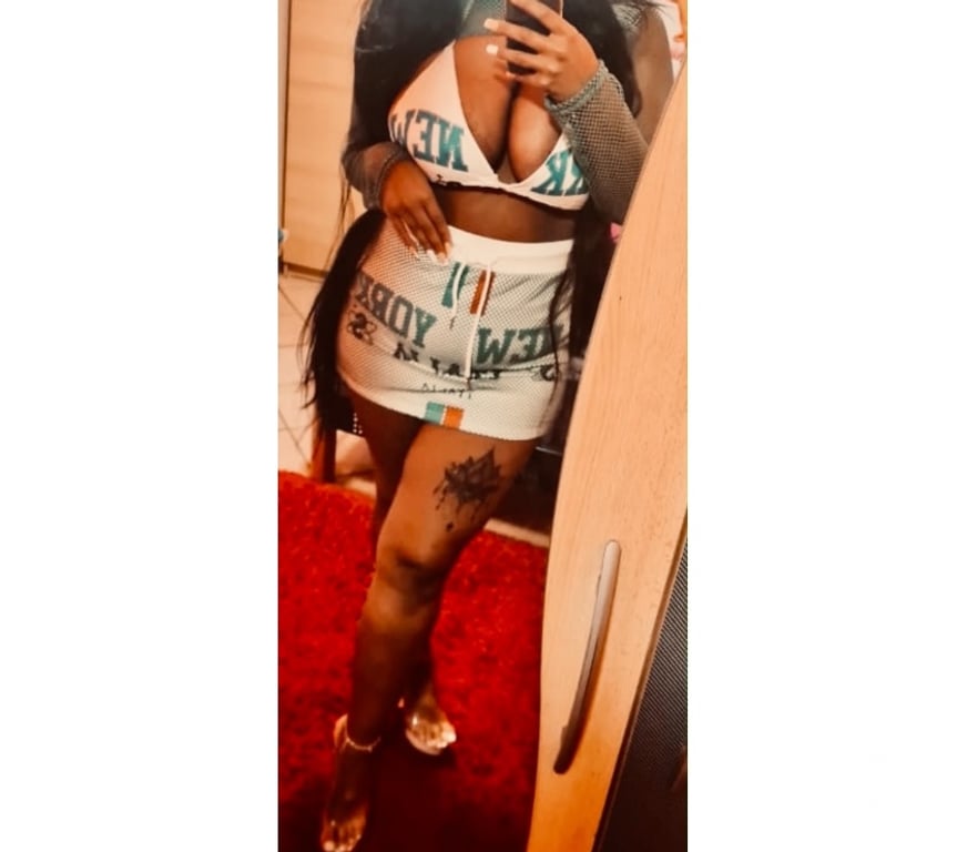 Escorts North West London Hendon - North West London - Photos for Sexy Bella in NW9 💕 NEW💕