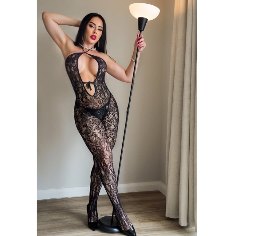 Trans Escorts Essex Brentwood - Photos for JÉSS YOUR BABE PARTY 🎉😈🔥😽🫦🇧🇷