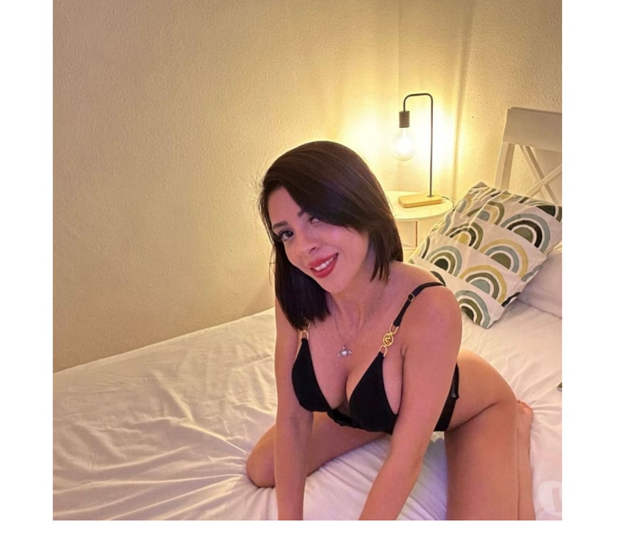 Escorts South East London Woolwich - South East London - Photos for 🌹 Beautiful Latina with a Warm Personality 🎀Carolina