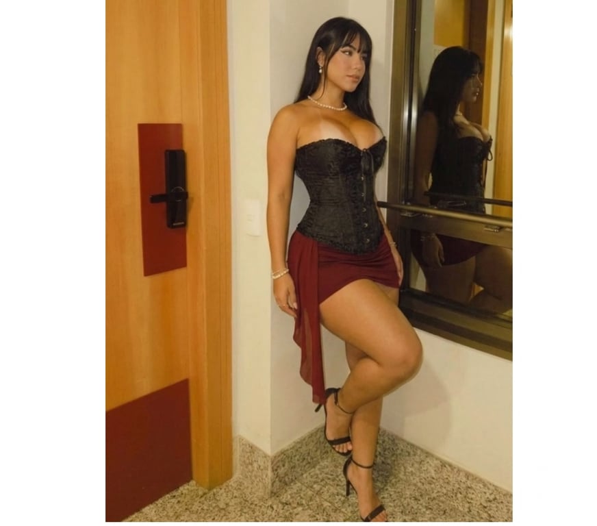 Escorts South East London Croydon - Photos for Luna new spaicy latin🔥🔥beautiful and sensual