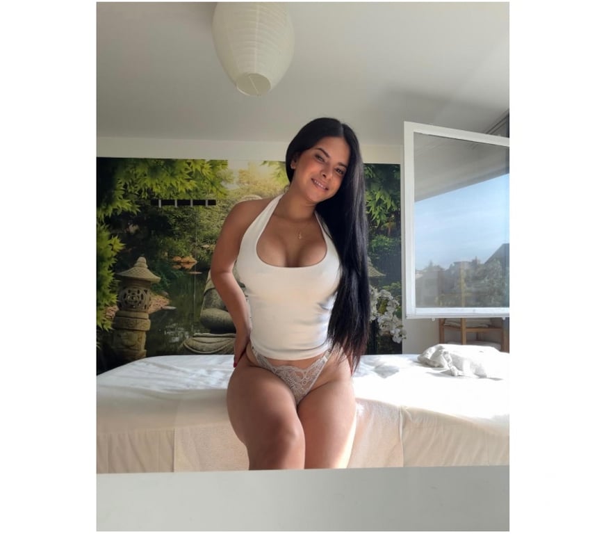 Escorts Hertfordshire Stevenage - Photos for KIM🍭NEW IN TOWN🍑SEXY&HOT 🍑GENUINE100%🔥