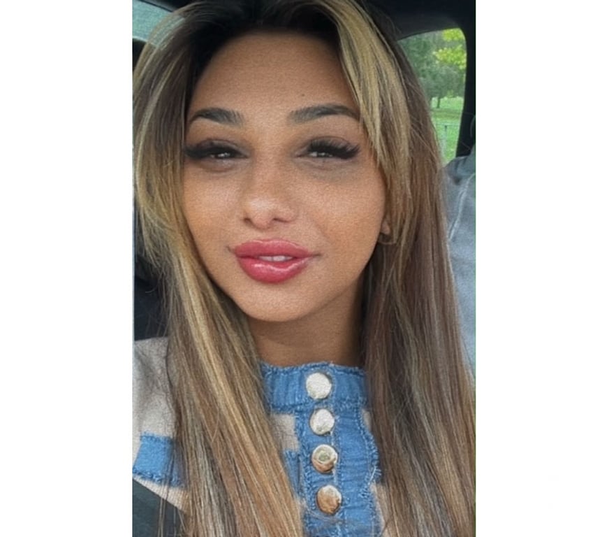 Escorts Buckinghamshire Milton Keynes - Photos for Giulia back in town