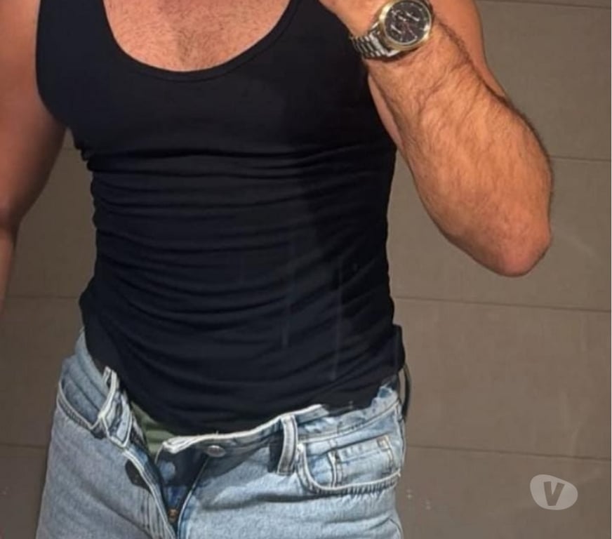 Trans Escorts Bedfordshire Luton - Photos for Hot Brazilian boy size 9 discreet meet party boy 👅