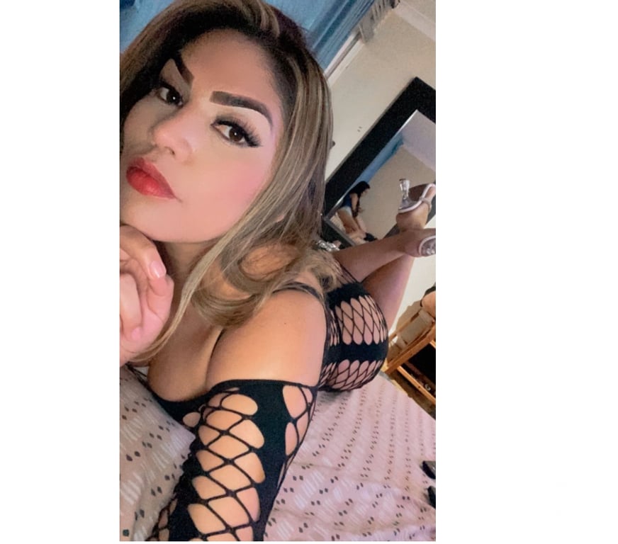 Escorts North London Enfield - Photos for Sexy Brazilian Party girl 🔥🇧🇷🇧🇷