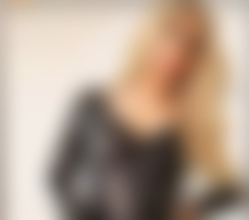 Escorts Gloucestershire Gloucester - Photos for Stunning beautiful gorgeous shemale massage gloucester