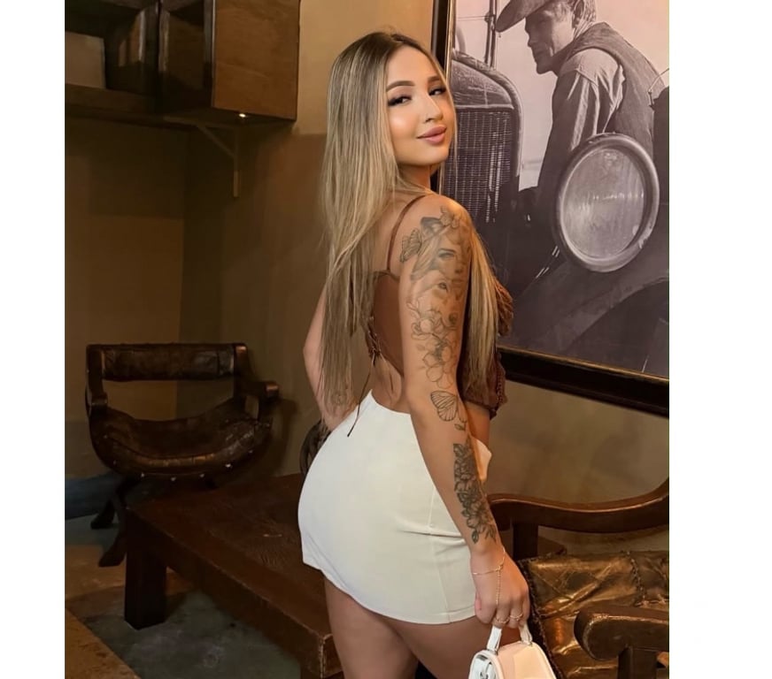 Escorts Reading Reading Town Centre - Reading - Photos for MEL 🍯 ❤️ PARTY GIRL 🇧🇷🎉🍭