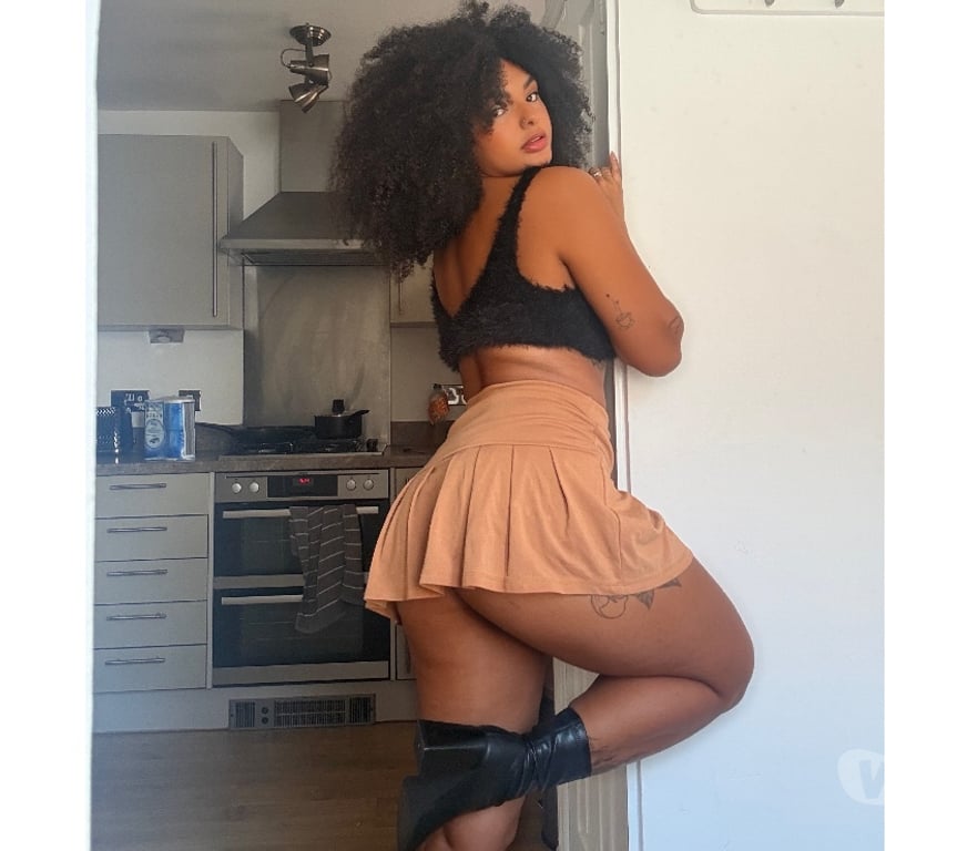 Escorts East London Plaistow - East London - Photos for Sun 🇧🇷 girl big ass 🍑 funny 😜 Available now