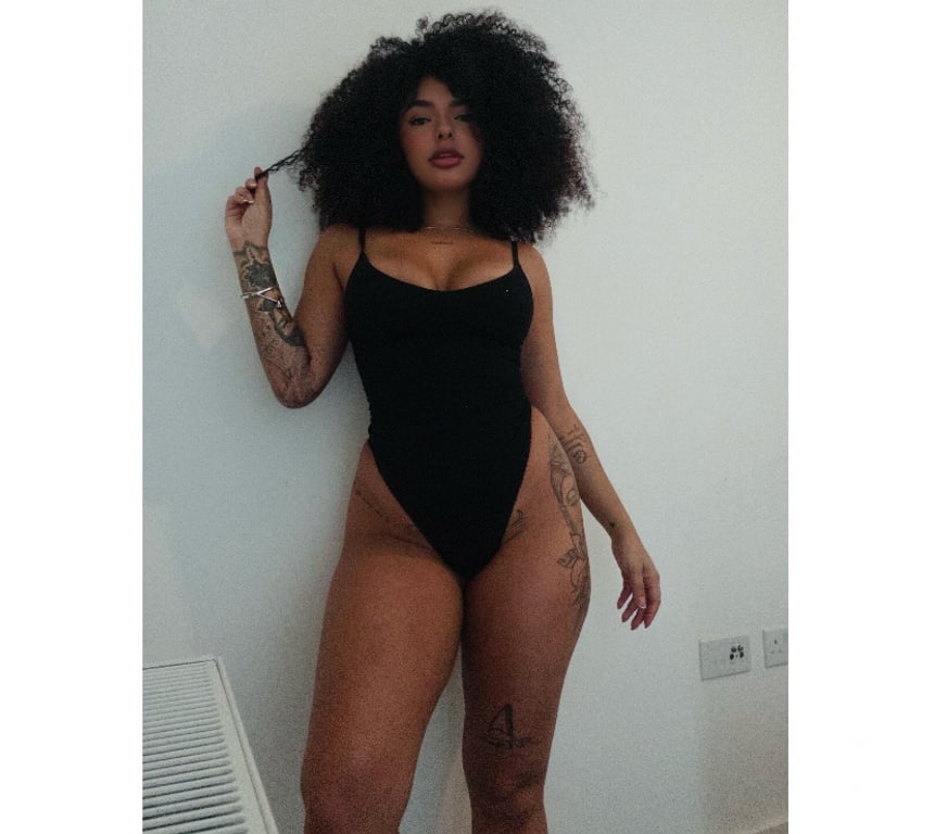 Escorts North London Hackney - North London - Photos for Sun 🇧🇷 Big Ass 🍑 Naughty girl 😛 Available Now