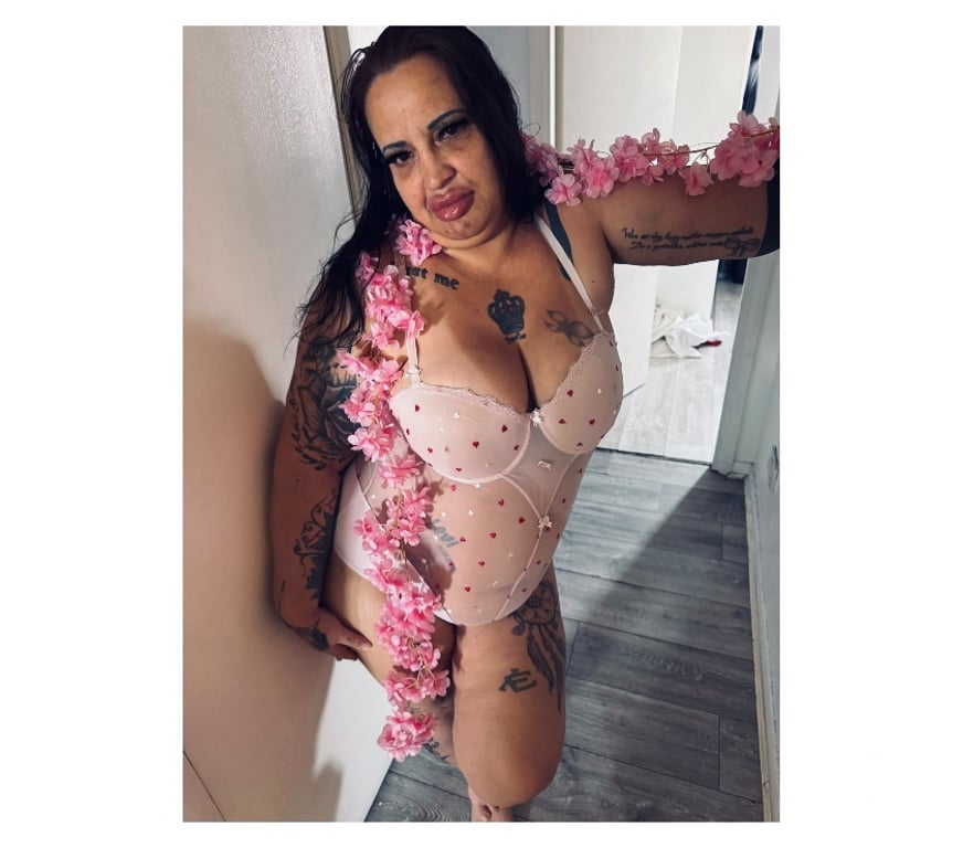 Escorts East London Chingford - East London - Photos for MILF CHLOE 🫦 NEW IN AREA 🫦