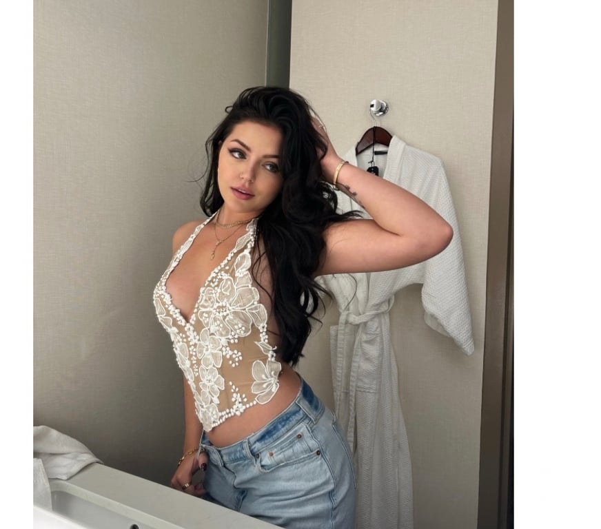 Escorts Bristol Bristol City Centre - Bristol - Photos for JENNY 🇧🇷🇺🇾 LATINA MIX 🍒 GFE ❤️‍🔥