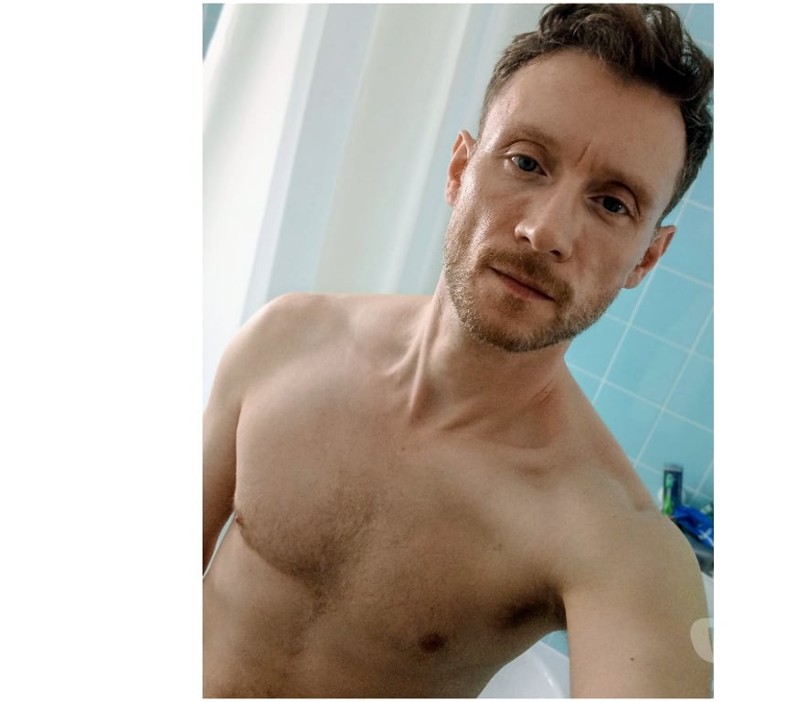  Gay massage North West London Harrow - Photos for 🇬🇧 Masculine HUNG TOP | Massage for Gay Straight Bi
