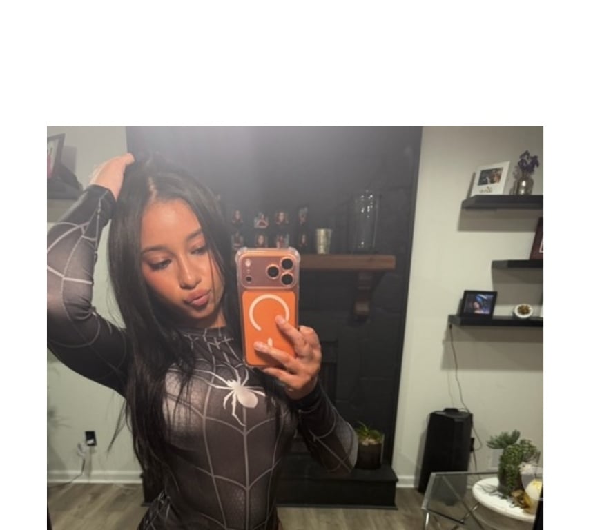 Escorts Lincolnshire North East Lincolnshire - Photos for Lydia your lovely amazing lady available in town