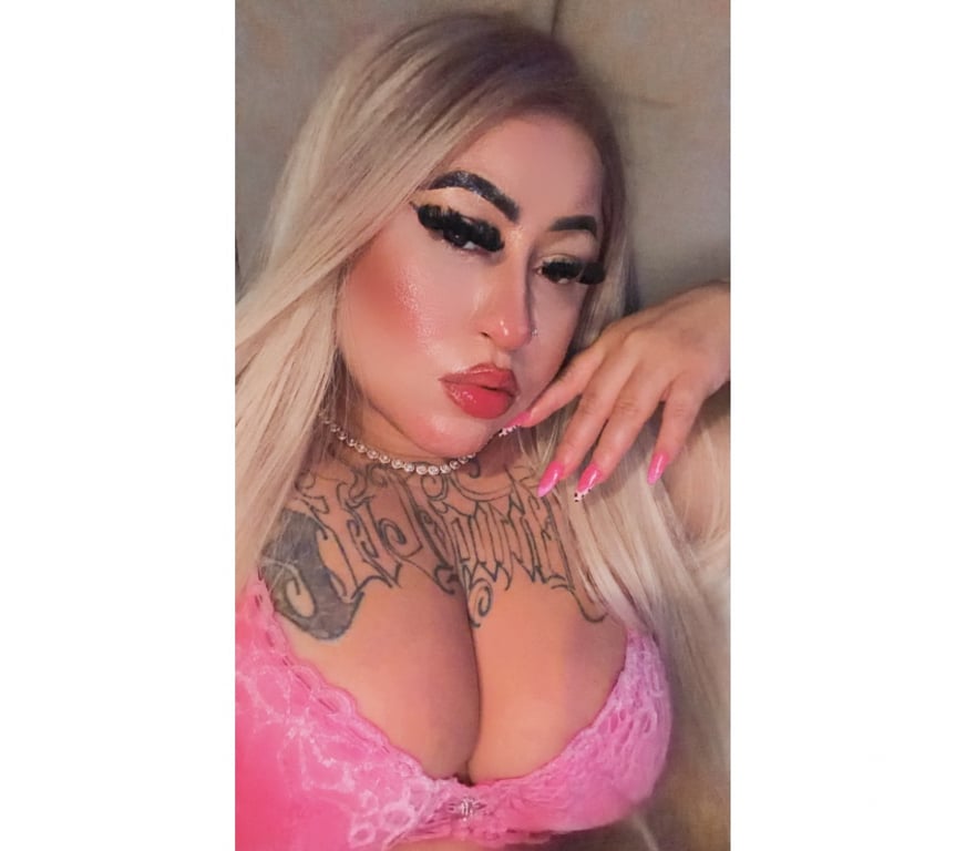 Escorts West Yorkshire Bradford - Photos for “NEW BRAZILIAN BIGGGG BOOBS💖 EVA HOT😈