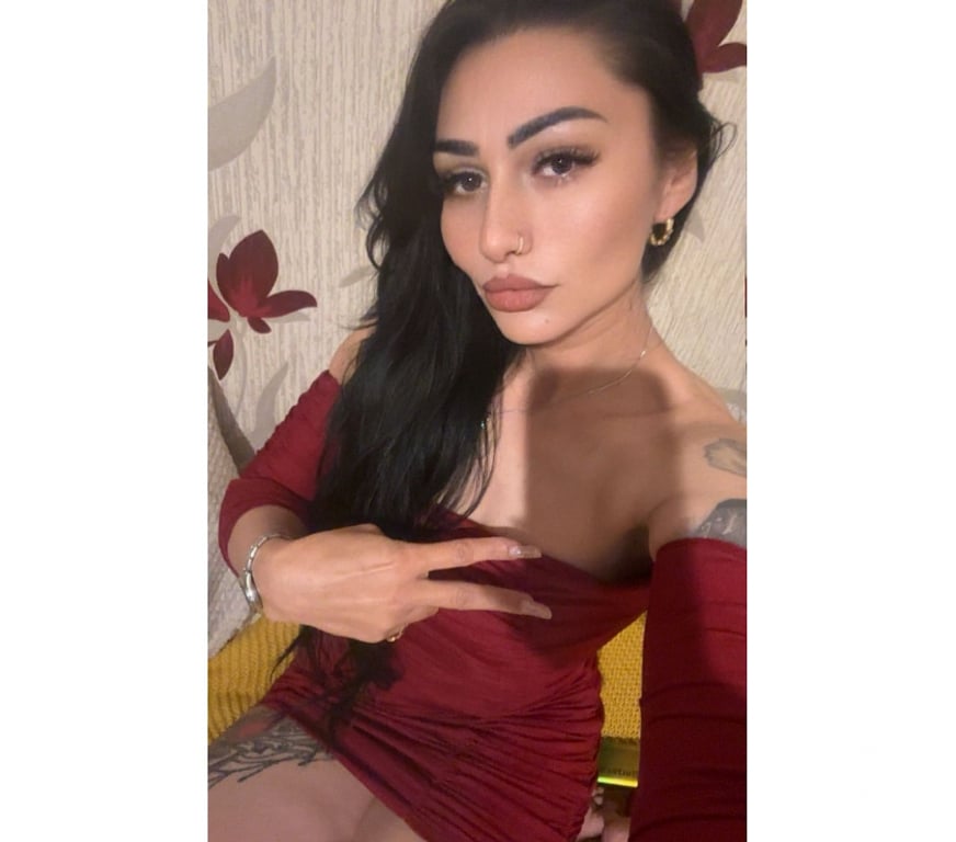 Escorts Nottinghamshire Mansfield - Photos for Natural with lovely smile 😙No rush Party girl🫦🥂