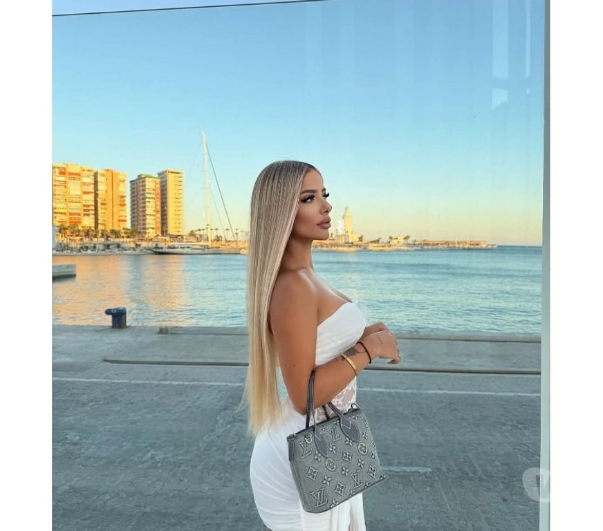 Escorts West Sussex Horsham - Photos for ❇️CLARA NEW EXCORTE INCOLL&OUTCOLL✅✳️
