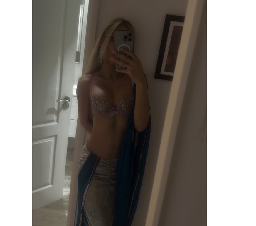Trans Escorts West Midlands Birmingham - Photos for Ts Pakistani DreamDoll Khalifa TOP VidCallVerify