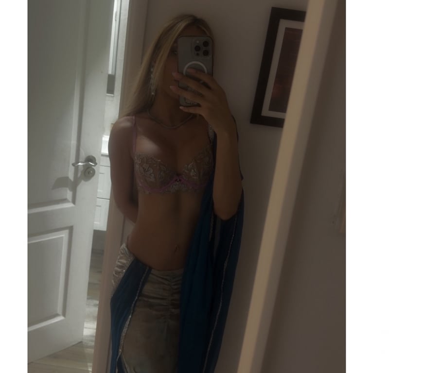 Escorts West Midlands Birmingham - Photos for TRANS Pakistani DreamDoll Khalifa TOP VidCallVerify