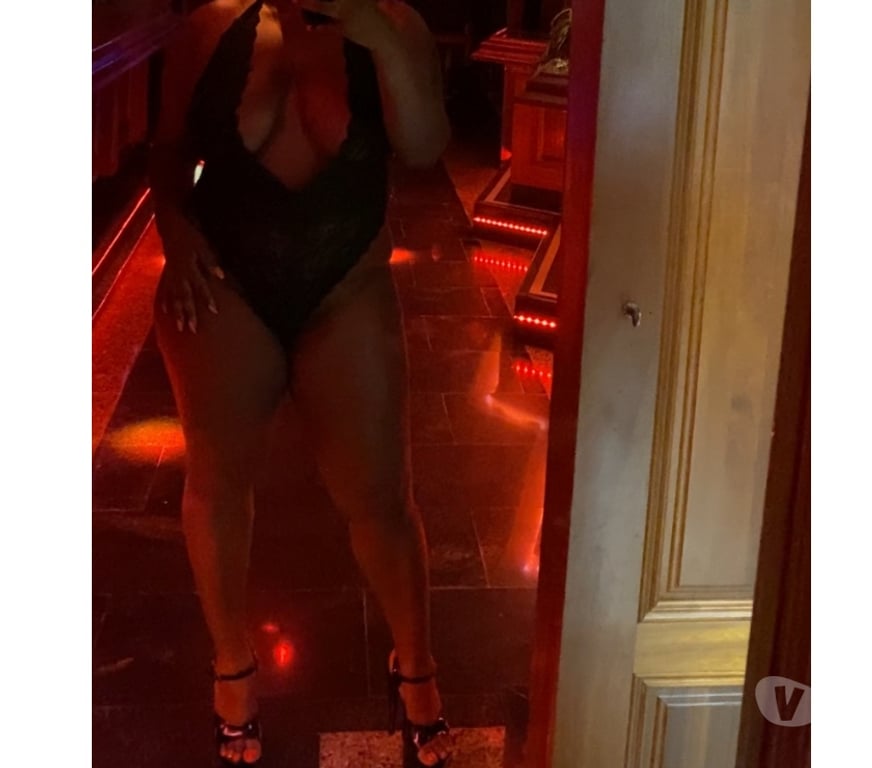 Escorts Essex Chelmsford - Photos for *NEW IN TOWN* CURVY BLACK BRITISH QUEEN🇬🇧👸🏿