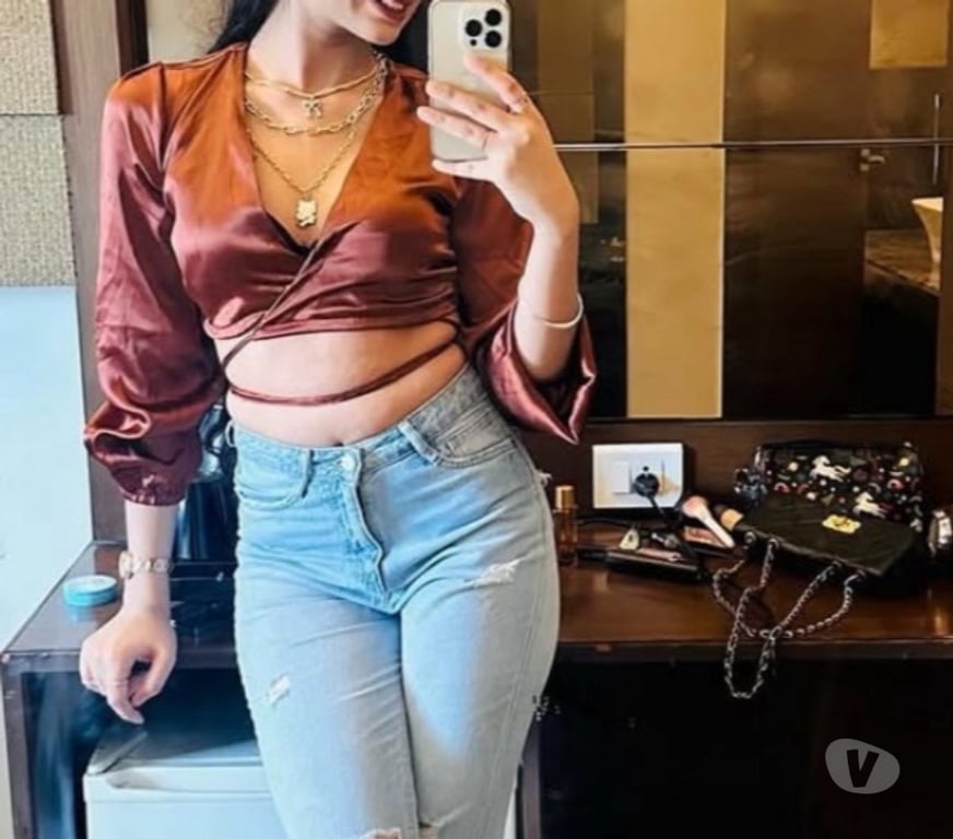 Escorts South East London Walworth - South East London - Photos for Neat and clean uni girl indian here